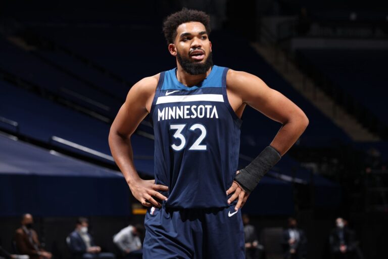 Karl-Anthony-Towns-2000-9918c19d66684cdda79b345544ea3883.jpg