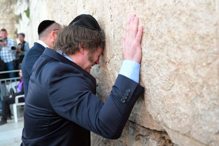 berrinche-de-milei-tras-rechazo-a-su-2018ley-omnibus2019-en-el-congreso-3980html-mileiisrael_europressjpg-3211html-af3847f9-80f5-41c5-81d9-a50ad6ee2f4f.jpgrawimagetrue.jpeg