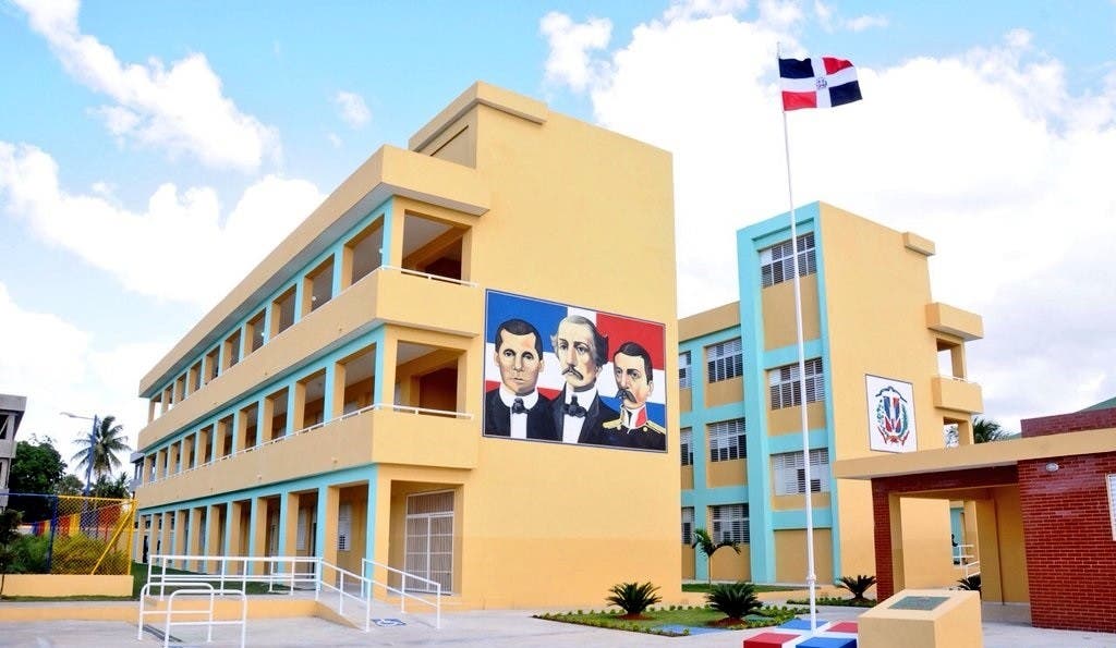 escuelas-1.jpg