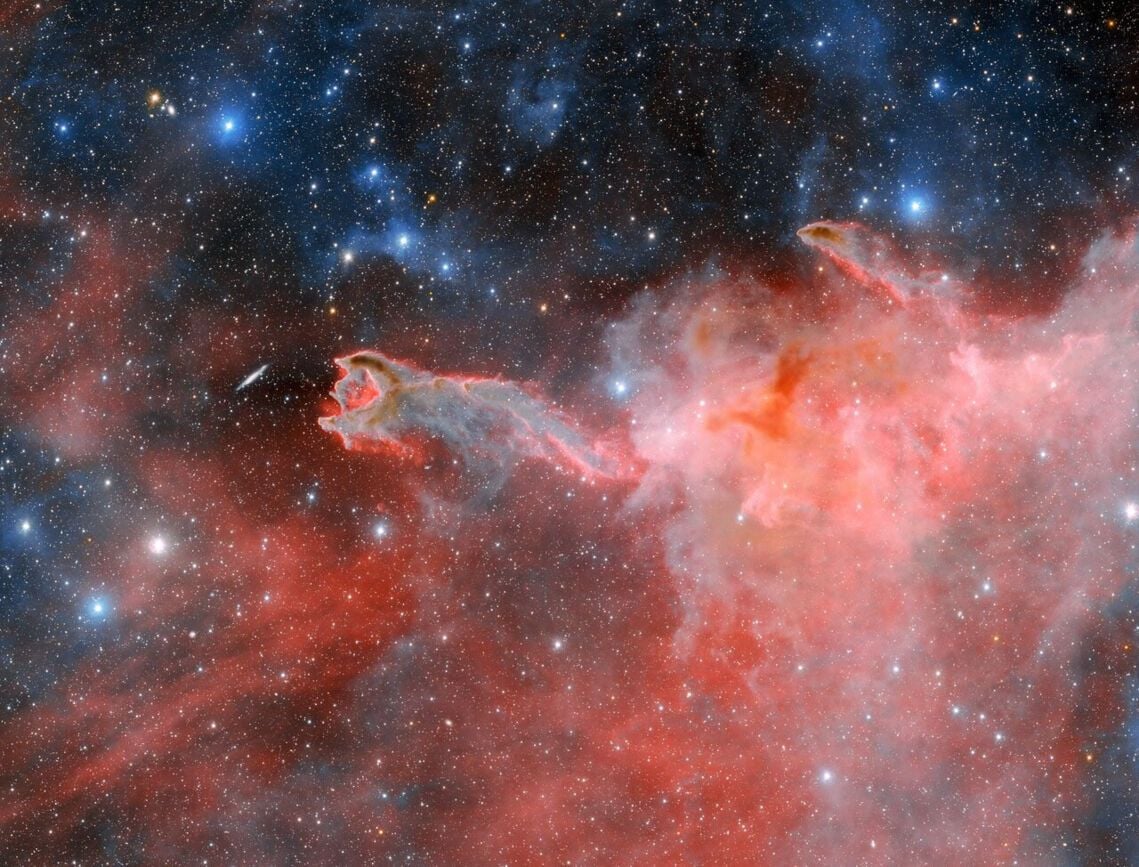 mano-de-dios-nebulosa-1715579240090_1280.jpg