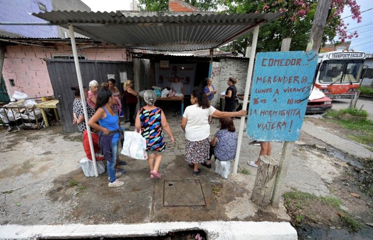 ordena-argentina-repartir-de-inmediato-alimentos-hallados-en-bodegas-9044html-comedor-5021html-fbdcccca-bb72-40bb-afa4-5ec04639ddccrawimagetrue.jpeg