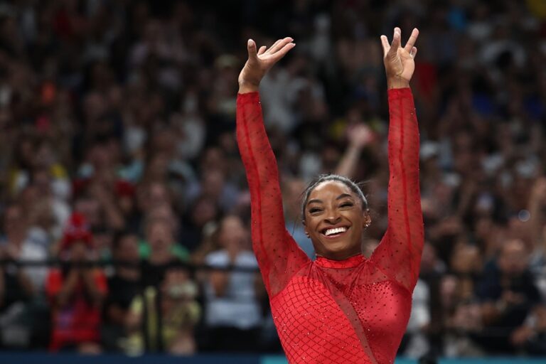 simone-biles-oro-salto-1-1.jpg