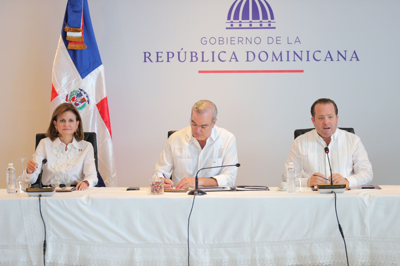 Imagen-de-WhatsApp-2024-09-15-a-las-16.53.24_f9c136eb.jpg
