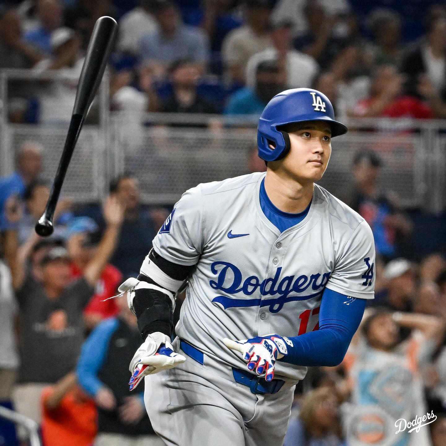 Photo-shared-by-Los-Angeles-Dodgers-on-September-17-2024-tagging-@shoheiohtani.-May-be-an-image-of-2-people-people-batting-pitcher-and-text.jpg