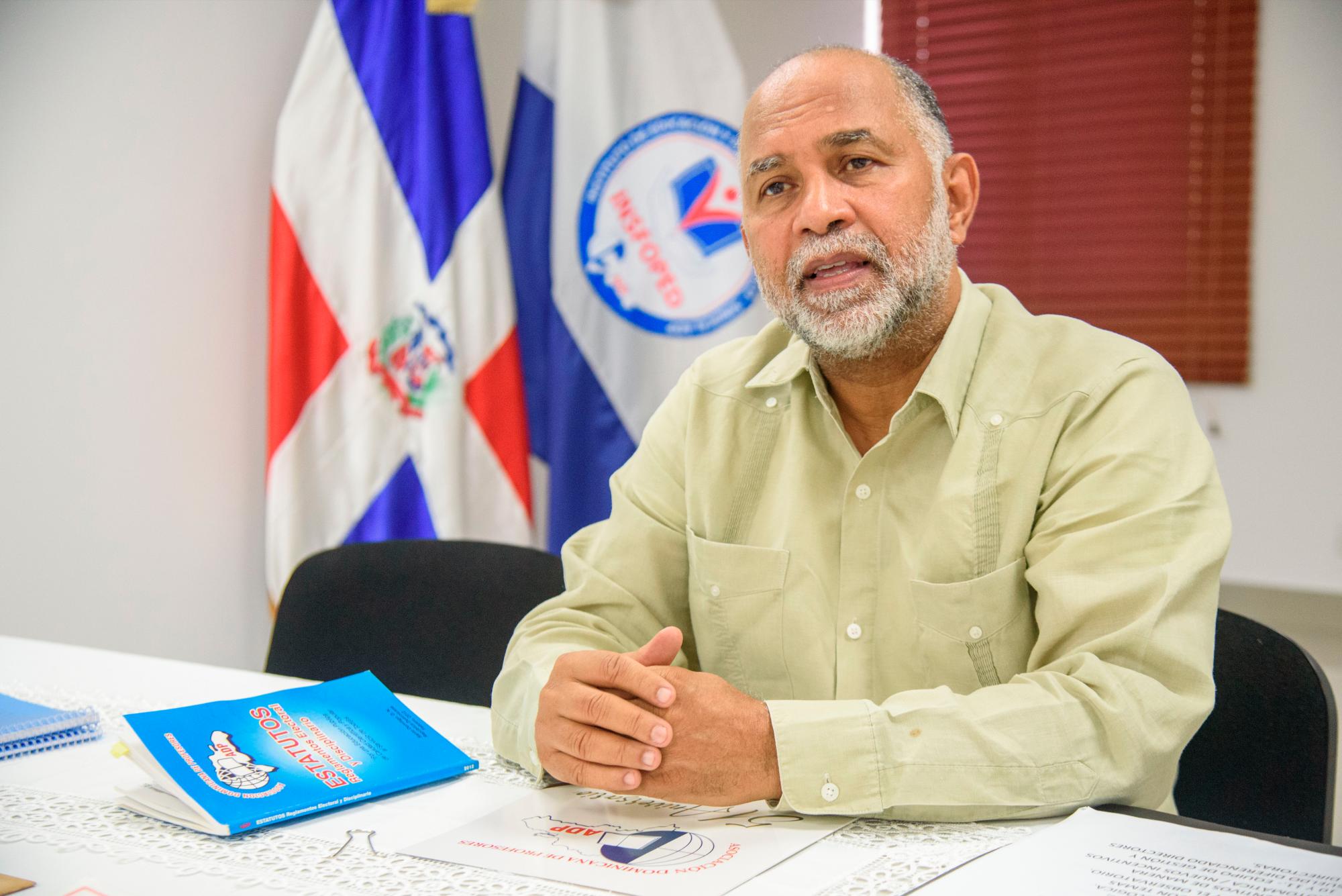 eduardo-hidalgo-asociacion-dominicana-de-profesores04_17586728_20211108172756.jpg