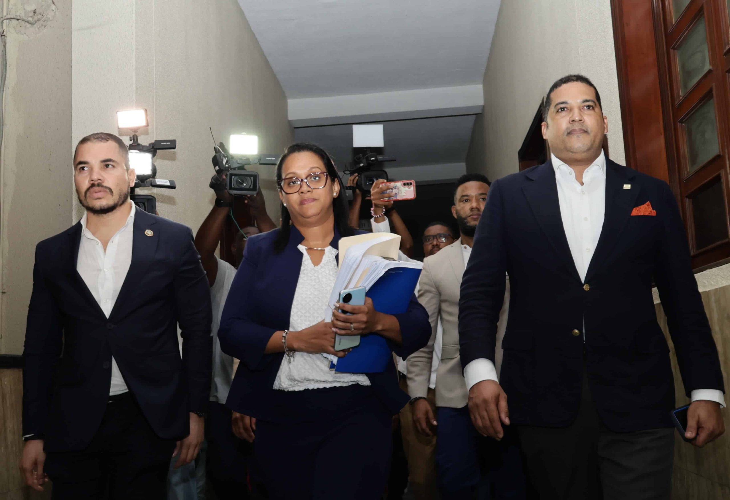 caso-intrant-depositan-medidas-de-coercion-scaled.jpg