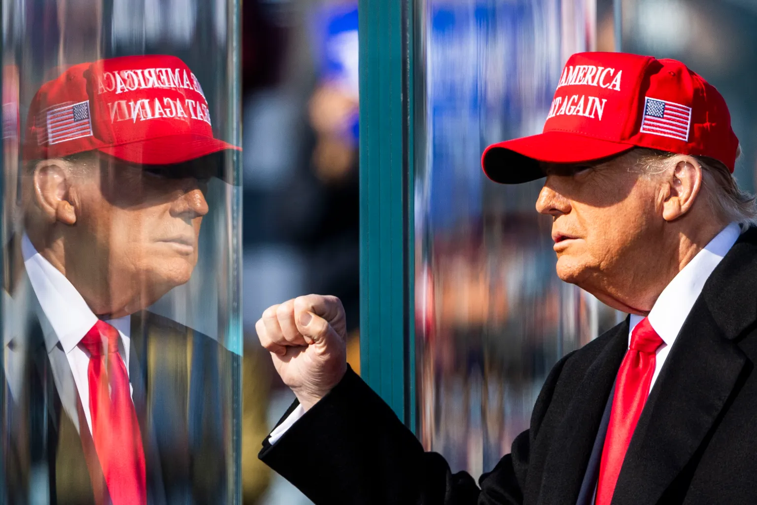 EA7844-USA-TRUMP-CAMPAIGN.webp