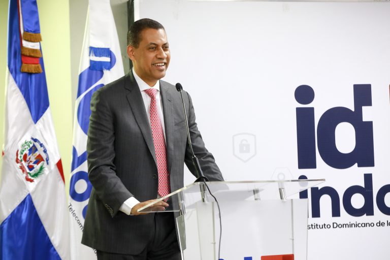 Guido-Gomez-Mazara-presidente-del-Consejo-Directivo-del-INDOTEL-768x512