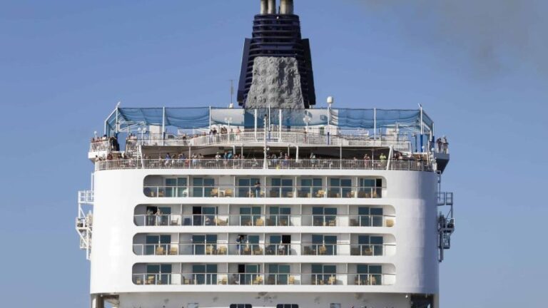 pedernales-afianza-turismo-con-la-llegada-de-78-cruceros-al-2027_1-focus-0-0-896-504