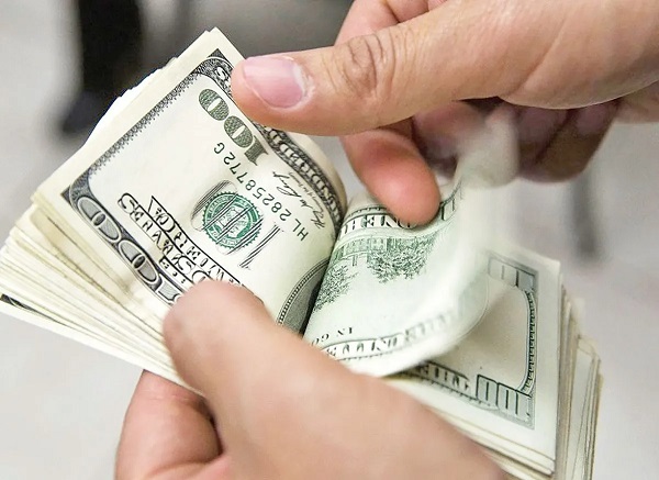 dolares-economia-dominicana